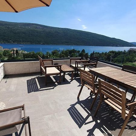 Porto Vista Penthouse Kumbor Apartment Exterior photo