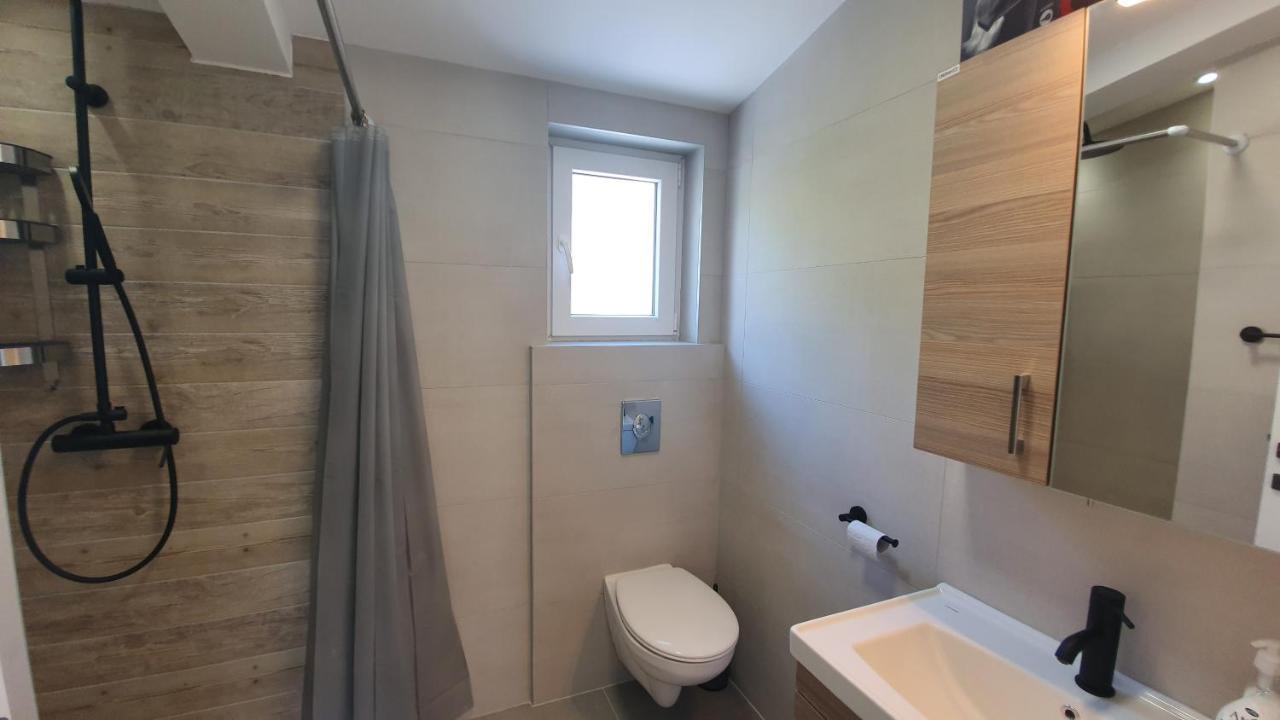 Porto Vista Penthouse Kumbor Apartment Exterior photo