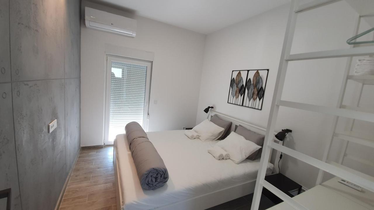 Porto Vista Penthouse Kumbor Apartment Exterior photo